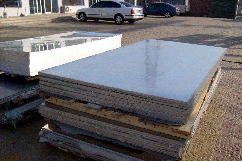 不銹鋼板促進經濟增長結構轉型頻繁被提及